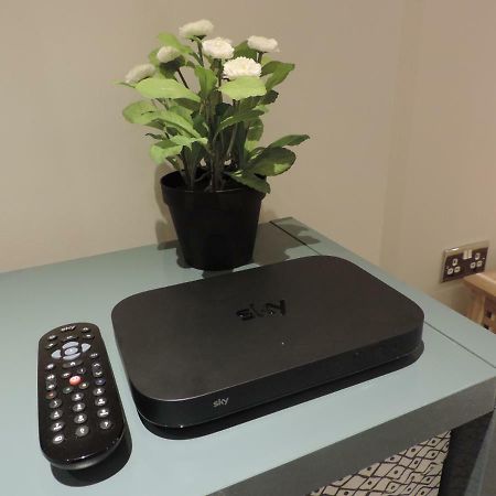 3 Bed Farnborough Air Accommodation 외부 사진