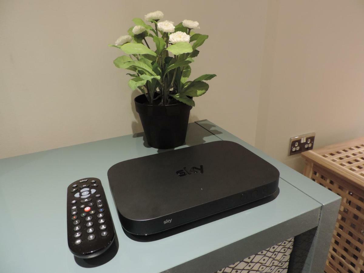 3 Bed Farnborough Air Accommodation 외부 사진
